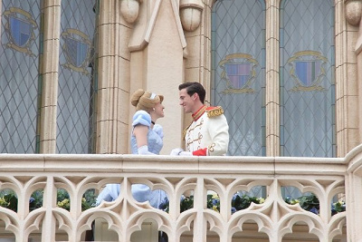 シンデレラ城バルコニーシンデレラと王子