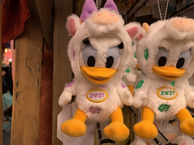 11/25発売】2021年ディズニー干支ぬいぐるみグッズ14選！うしの姿に