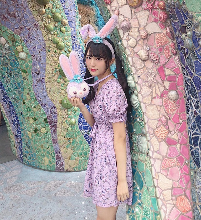 花柄×ミニワンピースのコーデ