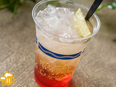 フルーティフィズ（ウォッカ＆ビターオレンジシロップ）