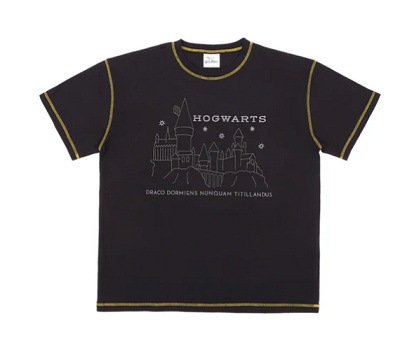 ホグワーツ城のTシャツ