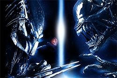 ホラーメイズ：映画「エイリアンvs.プレデター」