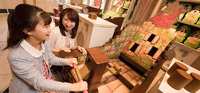 TDL アーケードゲーム 景品 ピンズ バラ売り可 ジャングルカーニバル】ディズニーランドのゲームアトラクション