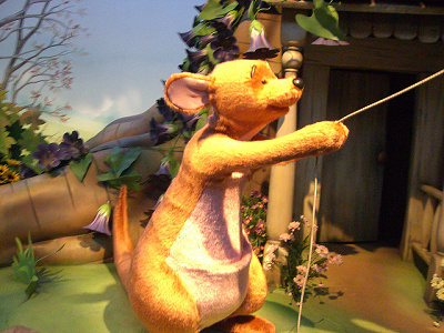 プーさんの仲間「カンガとルー」のプロフィールやエピソード