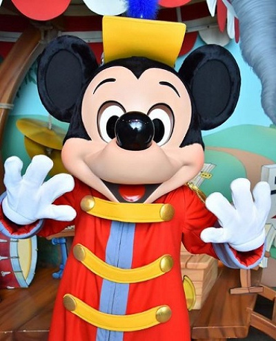 ミッキーの手のヒミツ】4本指にはワケが？ミッキーグローブフード