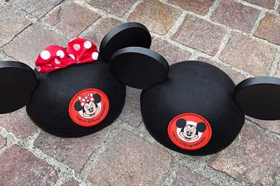 ミッキー&ミニーのワッペンがポイント☆