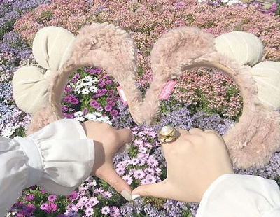 春夏秋冬】ダッフィー・シェリーメイコーデ33選！季節別おすすめの服装