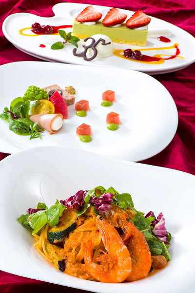 【♡♡♡】ディズニーリゾート　プレート　6枚セット ｽﾛｰｶﾌｪ ｱｿｰﾄﾌﾟﾚｰﾄｾｯﾄ(紙管ﾎﾞｯｸｽ入) | すべての商品（All items