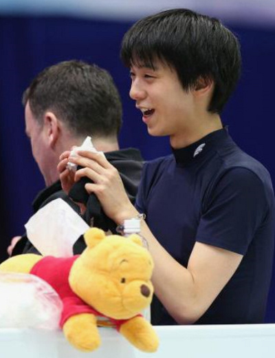 羽生結弦選手とプーさん】平昌オリンピック金メダル後プーさんの雨