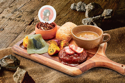 2022】USJ×進撃の巨人コラボメニュー・食べ歩きフード全種類まとめ