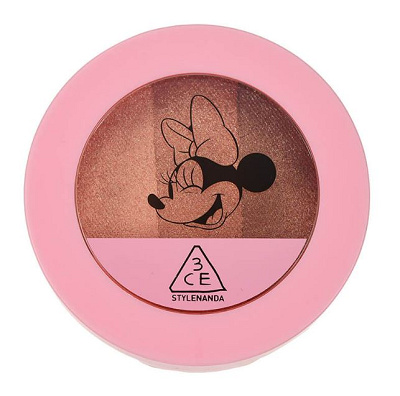 トリプルアイシャドウ