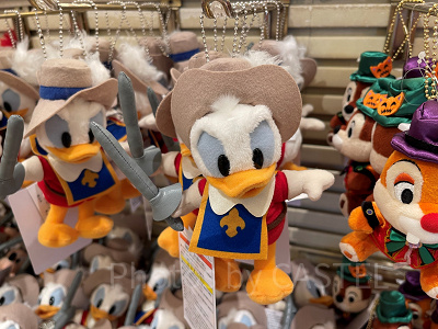 東京ディズニーリゾート 三銃士　ぬいぐるみバッジ 10/9発売】ミッキー・ドナルド・グーフィーの三銃士グッズまとめ