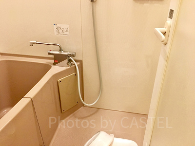 じゅうぶんに広い洗い場があるお風呂は家族連れにピッタリ