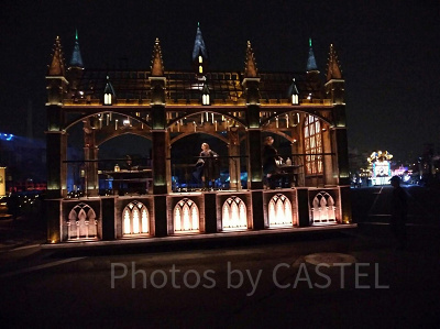 映画『ハリー・ポッター』の学生寮をテーマにしたフロート／USJ新ナイトパレード