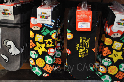 パワーアップアイテムの総柄メンズソックス