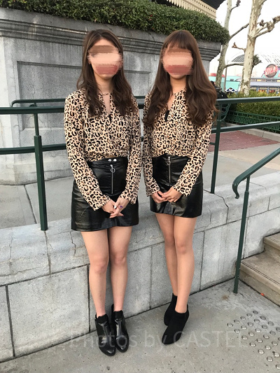 アニマル柄×レザーブラックのおそろコーデ