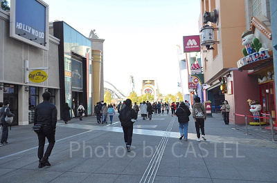 開園直後のユニバ周辺