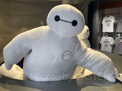 ベイマックスのぬいぐるみ