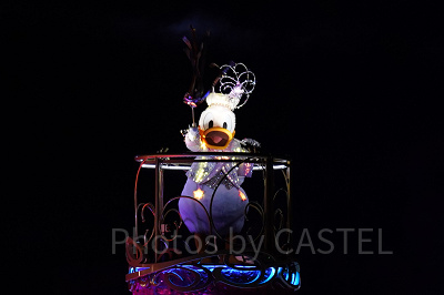 ビリーヴ：フィナーレに登場するドナルド