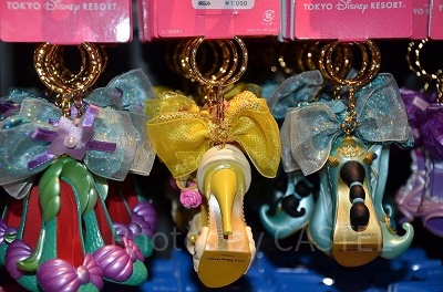 定番】ディズニーで買える美女と野獣グッズ40選！ディズニープリンセス