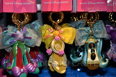 定番】ディズニーで買える美女と野獣グッズ40選！ディズニープリンセス