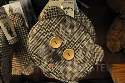 BOB's FAVORITE BEARシリーズのティッシュポーチ（ブラウンチェック）