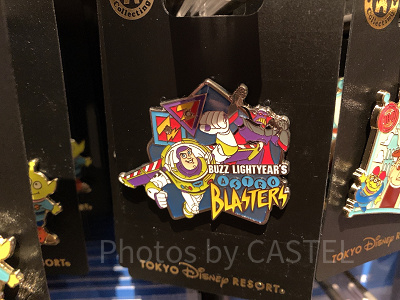 バズ・ライトイヤーのアストロブラスターピンバッジ
