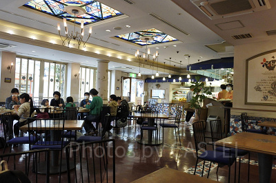 カフェテリア「サルー」