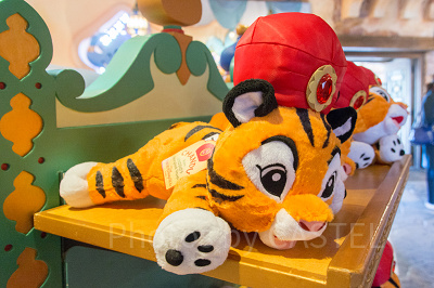 チャンドゥ】ディズニーシーのかわいいトラ！パーク限定キャラクターの