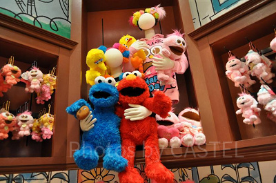 USJ限定キャラ】モッピーのお土産グッズ84選！コーデ用アイテム