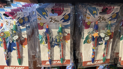 マリオカートチャーム付きボールペンセット