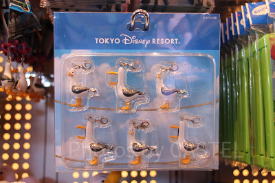 ディズニーの珍グッズ・迷グッズ17選！シュールな面白グッズ・お土産まとめ