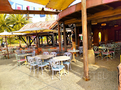 チャイナボイジャー：屋外席