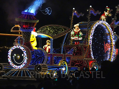 クリスマス版エレクトリカルパレード