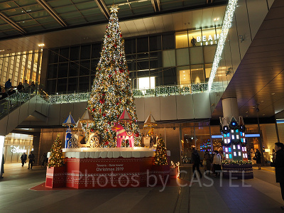 JRゲートタワーのクリスマスツリー