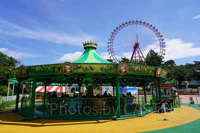 手塚治虫作品をテーマにした遊園地の定番アトラクションが揃う　©TEZUKA PRODUCTIONS