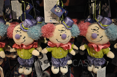 ピエロのチャーリーブラウンぬいぐるみキーチェーン（大）