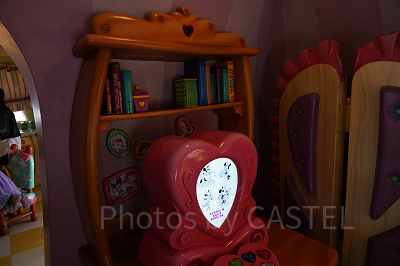 ぬり絵マシーン