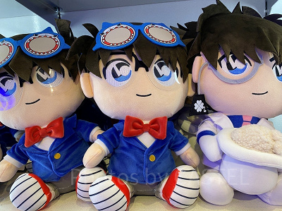 USJで販売されているコナンと怪盗キッドのぬいぐるみ
