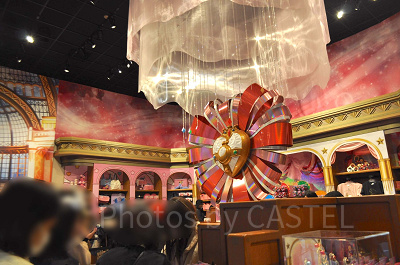 クールジャパン2022のセーラームーングッズショップ