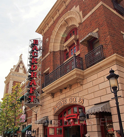 アトラクションから聞こえる恐怖の叫び