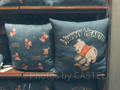 クッション(プーさんはちみつグッズ)