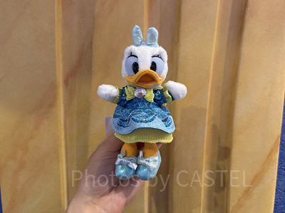 デイジーぬいぐるみバッジ(ディズニーシー25周年グッズ)