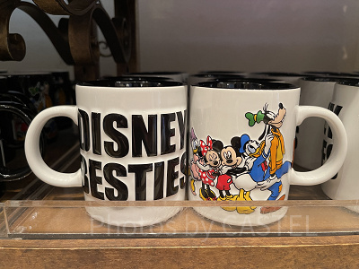 ディズニーベスティーズマグカップ(ホワイト)
