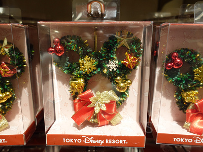ディズニークリスマス2022】ミッキーやプーさんのグッズを徹底解説