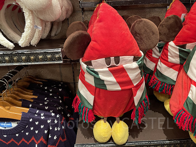 ディズニークリスマスグッズ2023：ブランケット 2023年11月07日(火)発売（リルリンリン）