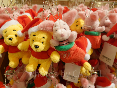 ディズニークリスマスグッズ2022：ぬいぐるみバッジセット（プー
