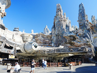 カリフォルニアアナハイムディズニーのアトラクション：ミレニアム・ファルコン・スマグラーズ・ラン