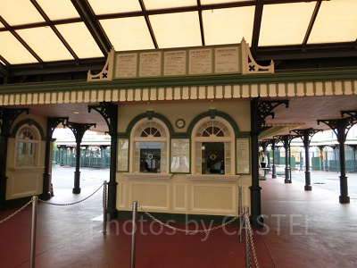 ディズニーランドのチケット売り場