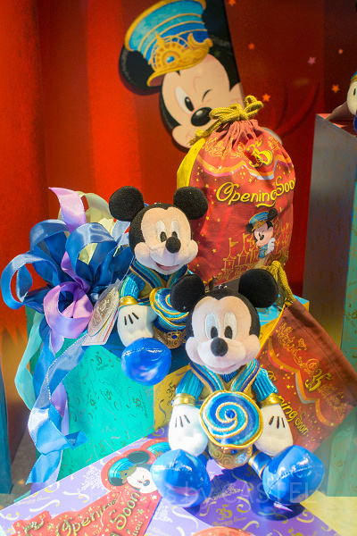 最新】ディズニー35周年グッズ全種類まとめ！”Happiest Celebration
